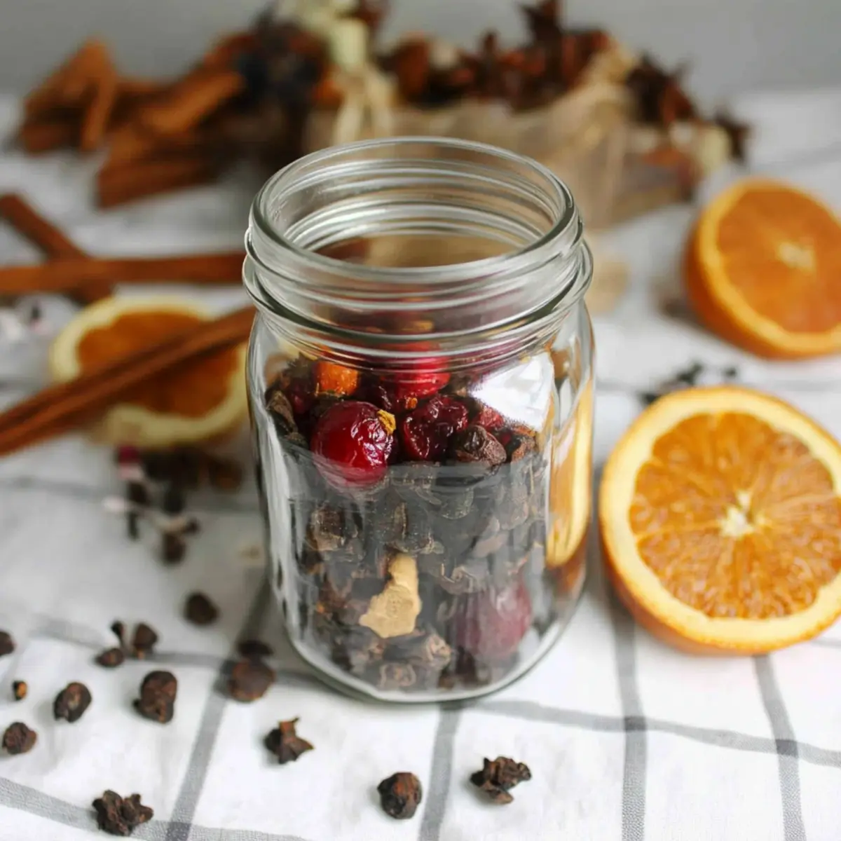 DIY Simmer Pot Gift Kits: Create Aromatic Jar Blends Easily 3 cd7nwlyvttbyh39ogpqs