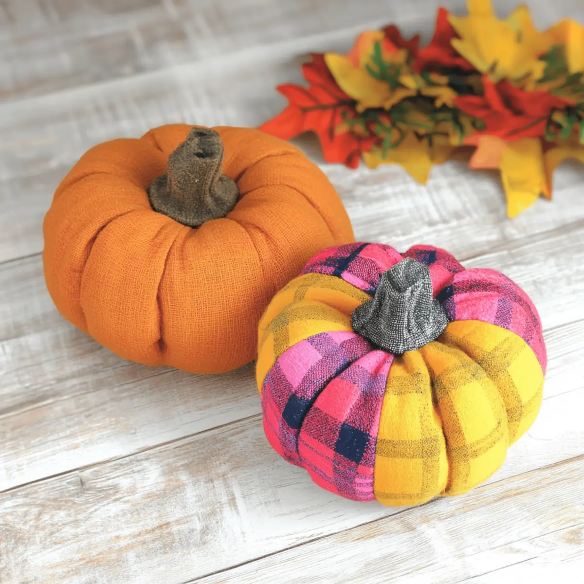 Easy pumpkin craft!