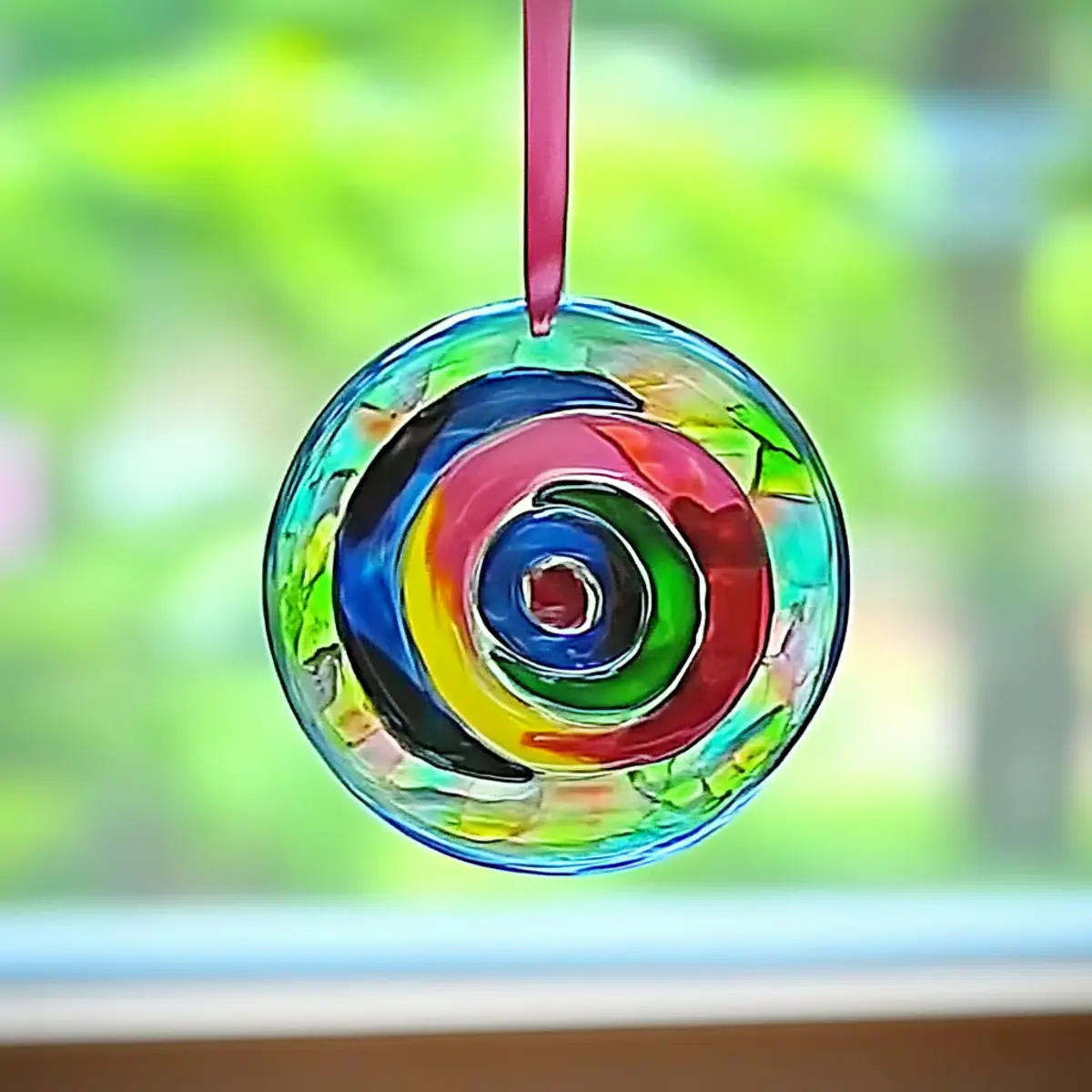 Make Beautiful Clear Glue Suncatchers With Ease and Joy 4 Make Beautiful Clear Glue Suncatchers With Ease